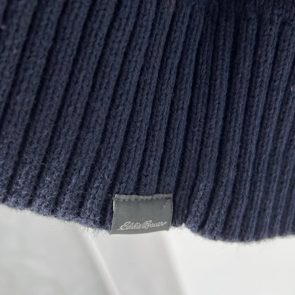 Eddie Bauer men’s pullover sweater medium